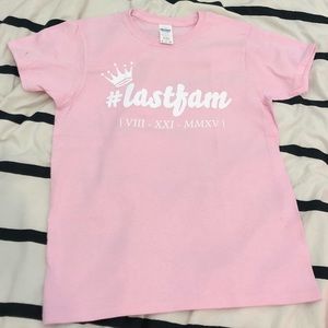 #lastfam pink t shirt unisex